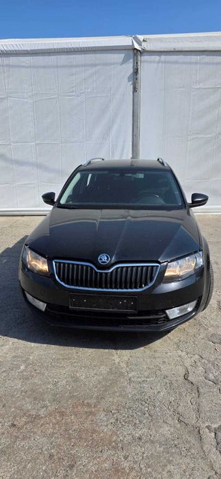 grila bara fata Skoda Octavia 3 1.6 TDI cod motor CXX an 2016