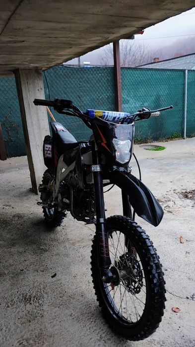 Vând cross 125cc