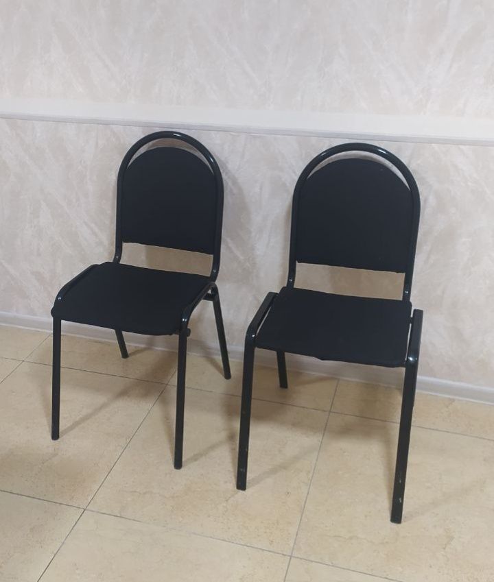 Стол 120х80 и 6 стулья для кухни