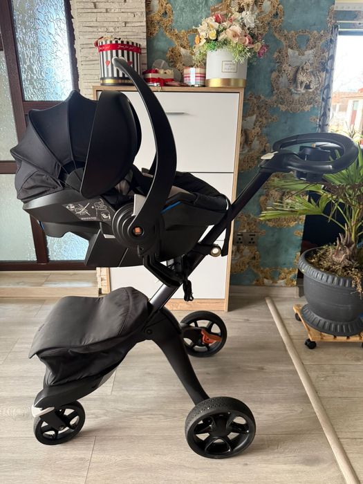 Vand Stokke V6 3 in 1 + baza isofix