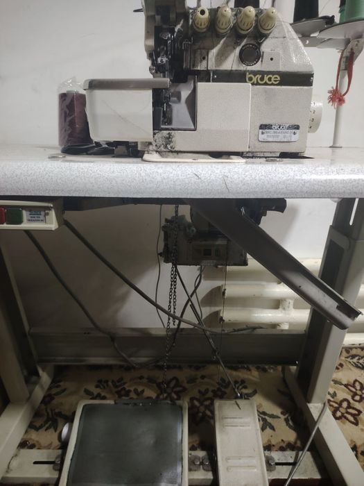 Tikuv mashinasi averlo