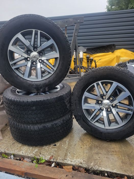 Set jante aliaj Toyota Hilux 265/60 R18