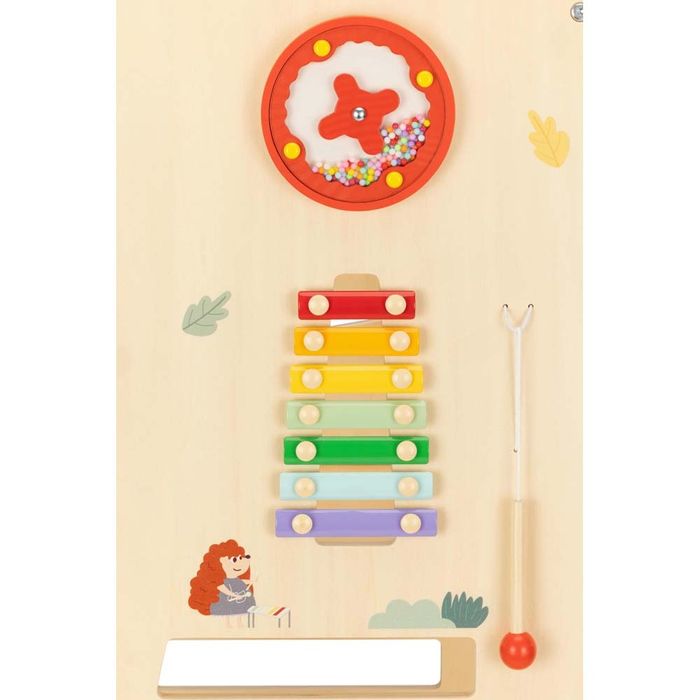 Монтесори кула с активности