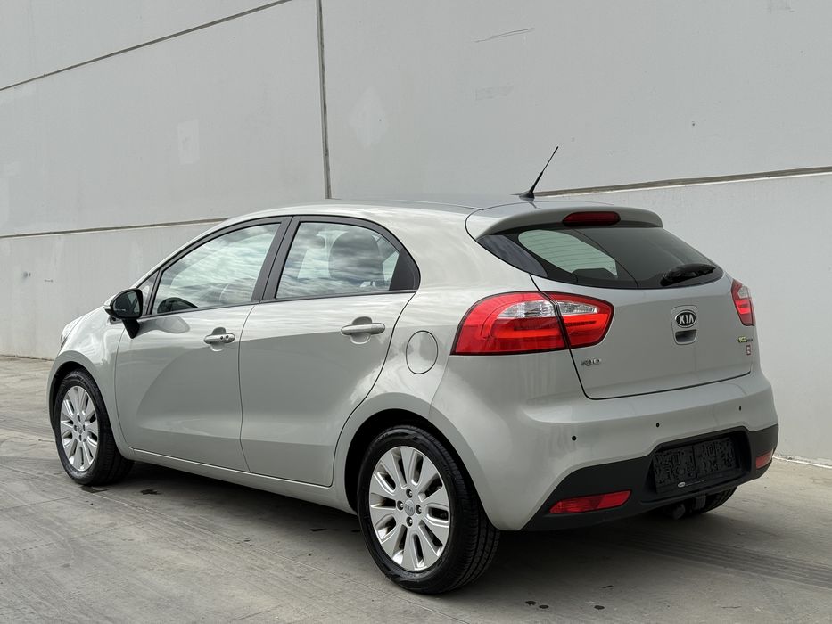Kia Rio fab.2013 *** EURO 5 *** FULL EXTRASE *** ADUS AZI