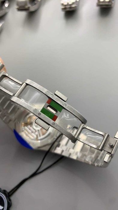 audemars piguet royal oak extra-thin зелен циферблат