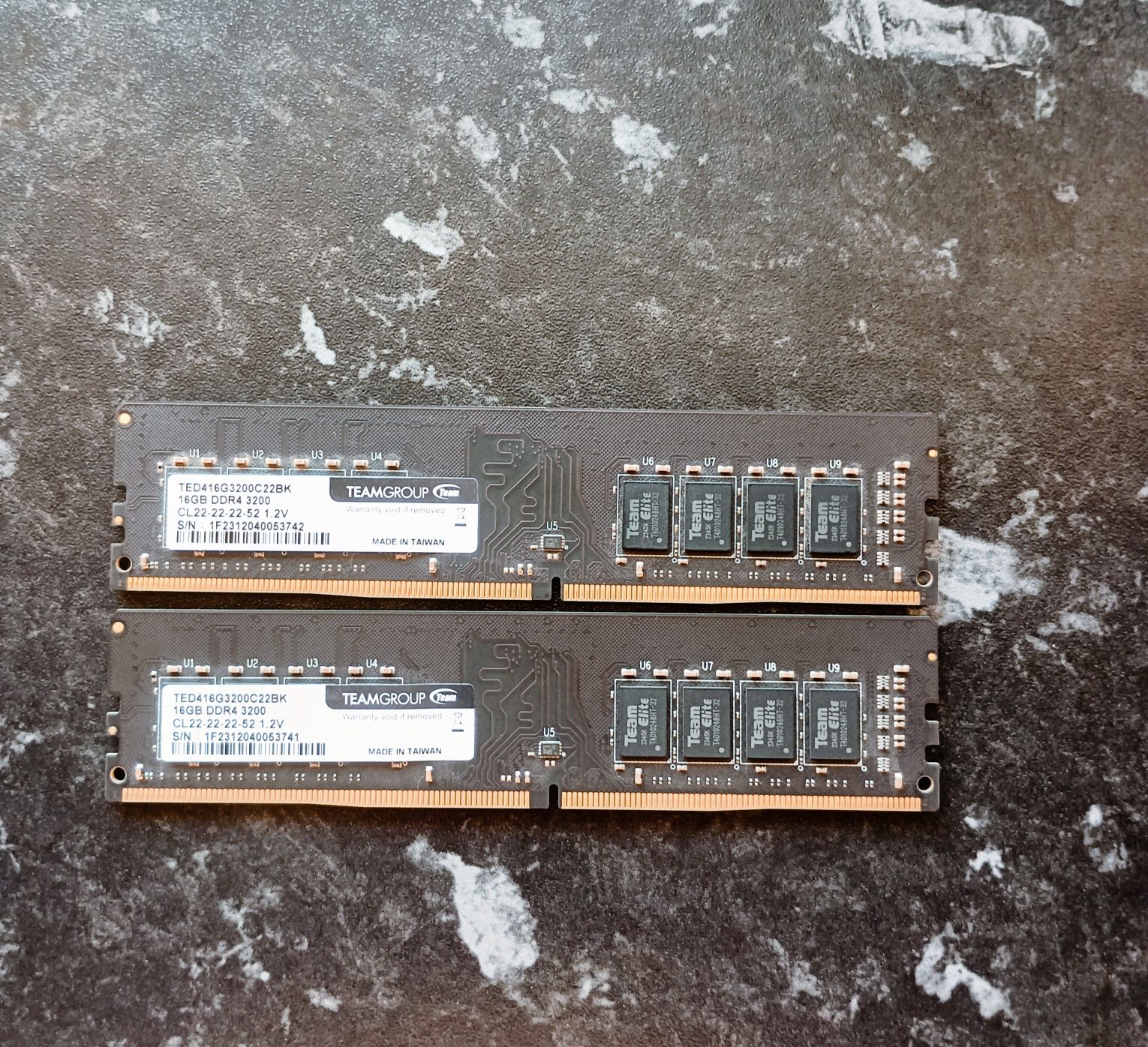 RAM: 32GB (2x16GB) Teamgroup DDR4 3200