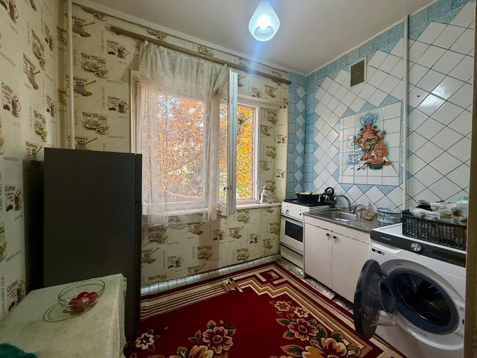 Продам 1 ком Юнусабад 13 квартал Ипотека