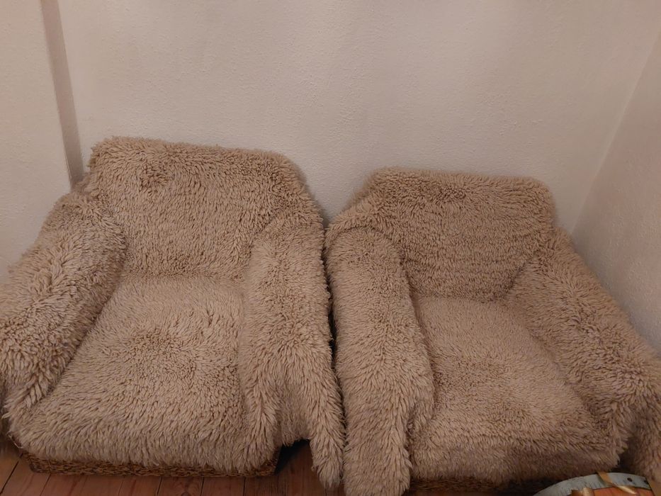 Продавам вълнени китеници 150лв.