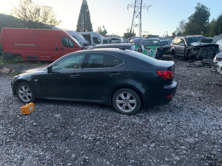 Lexus IS 250 208кс 6 скорости 2007г