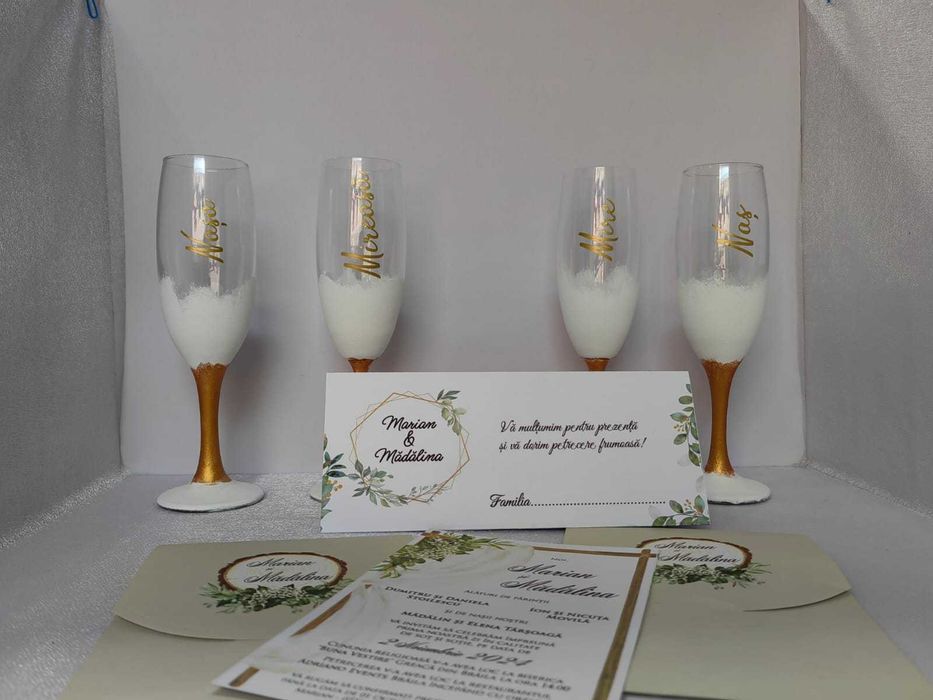 Invitatii de nunta, botez si alte accesorii