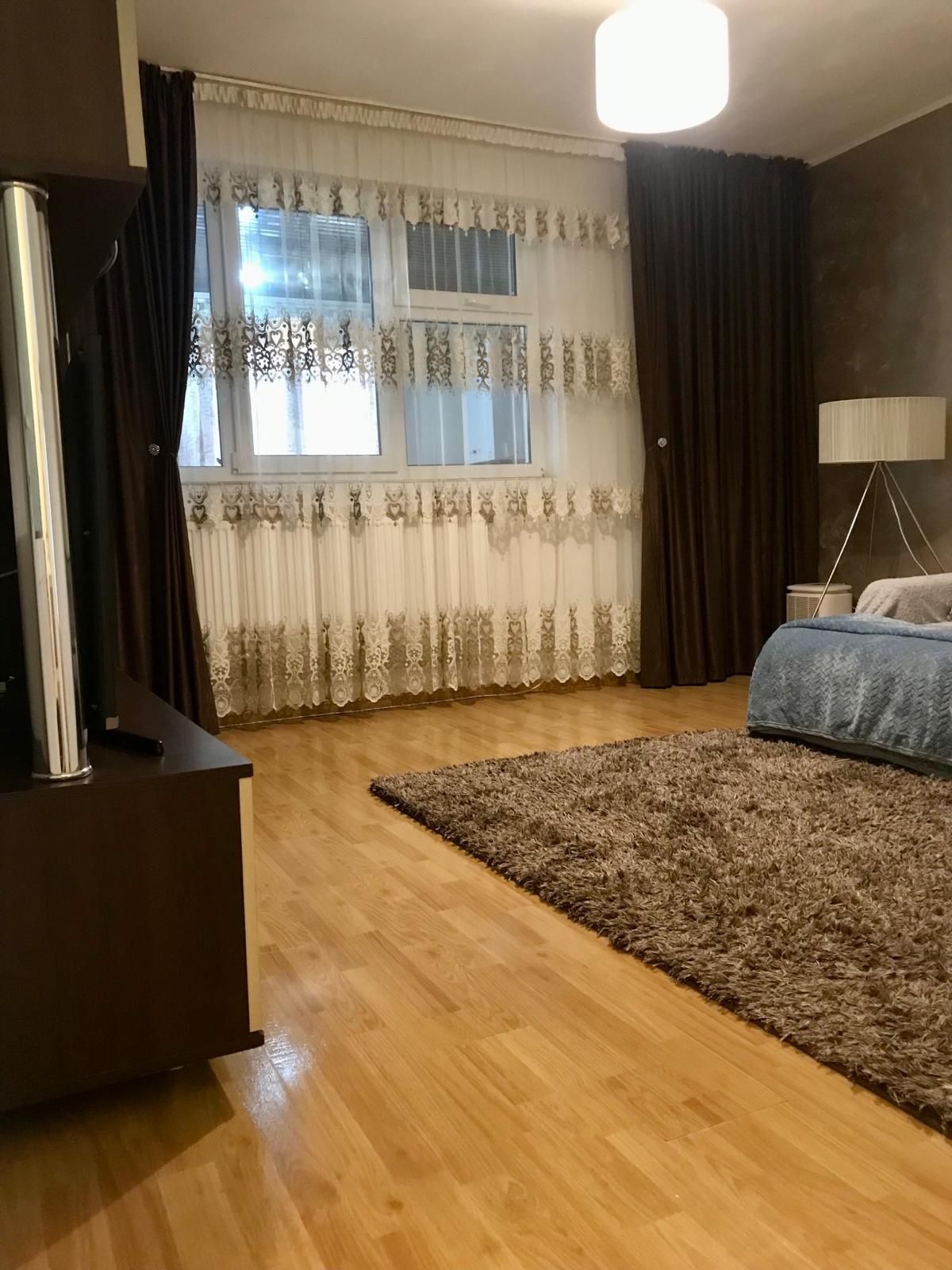 Apartament 2 camere,Micro 19,Decomandat