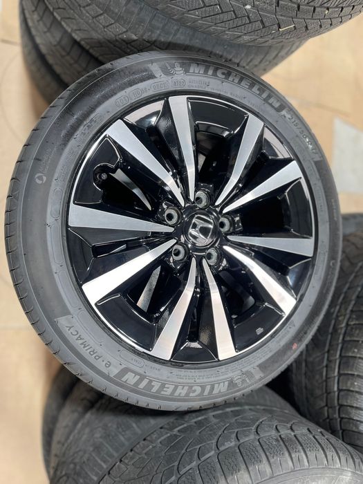 Jante Honda Civic 17 ca si NOI 215/50R17 DOT2022 Michelin