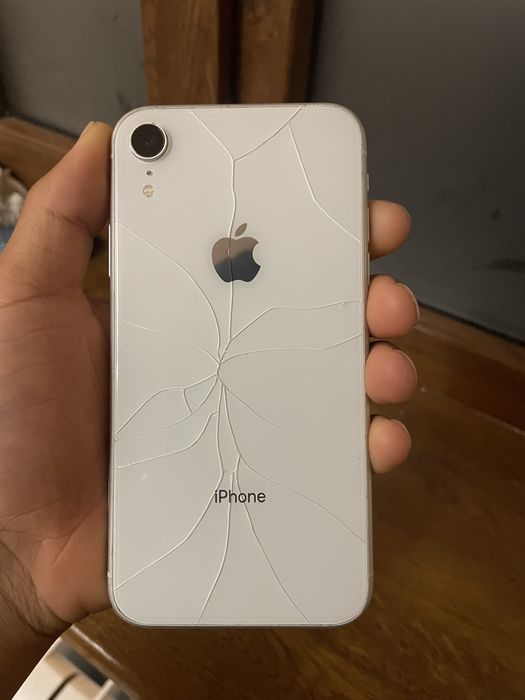 Iphone xr сатылады ремонт не было