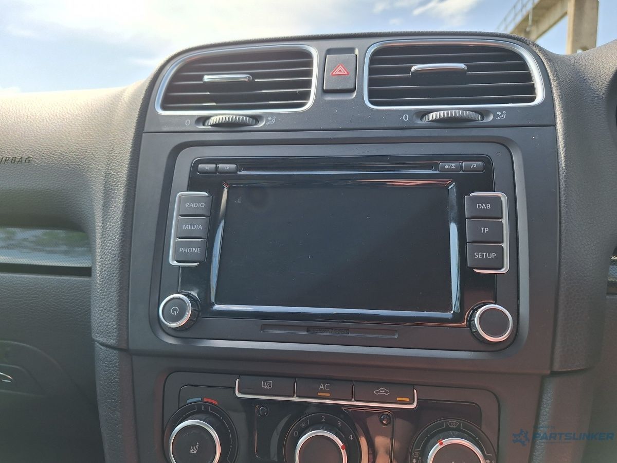 CD player RCD 510 VOLKSWAGEN GOLF VI 5K1_ 2008 - 2012 TDi BlueMotion CAYC