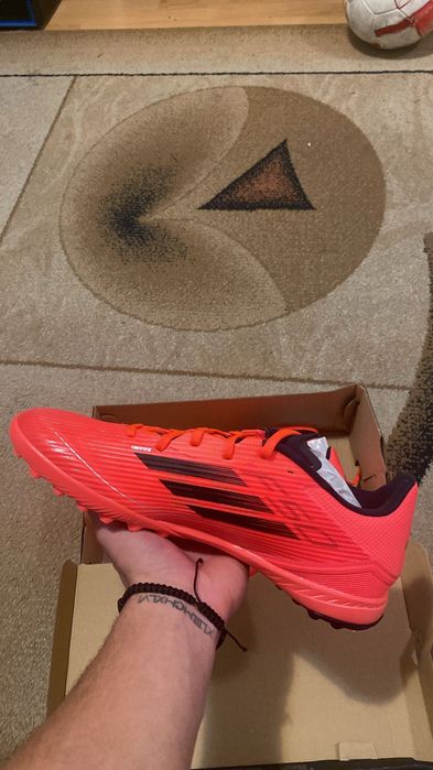 Vand Ghete de fotbal teren sintetic Adidas F50 League
