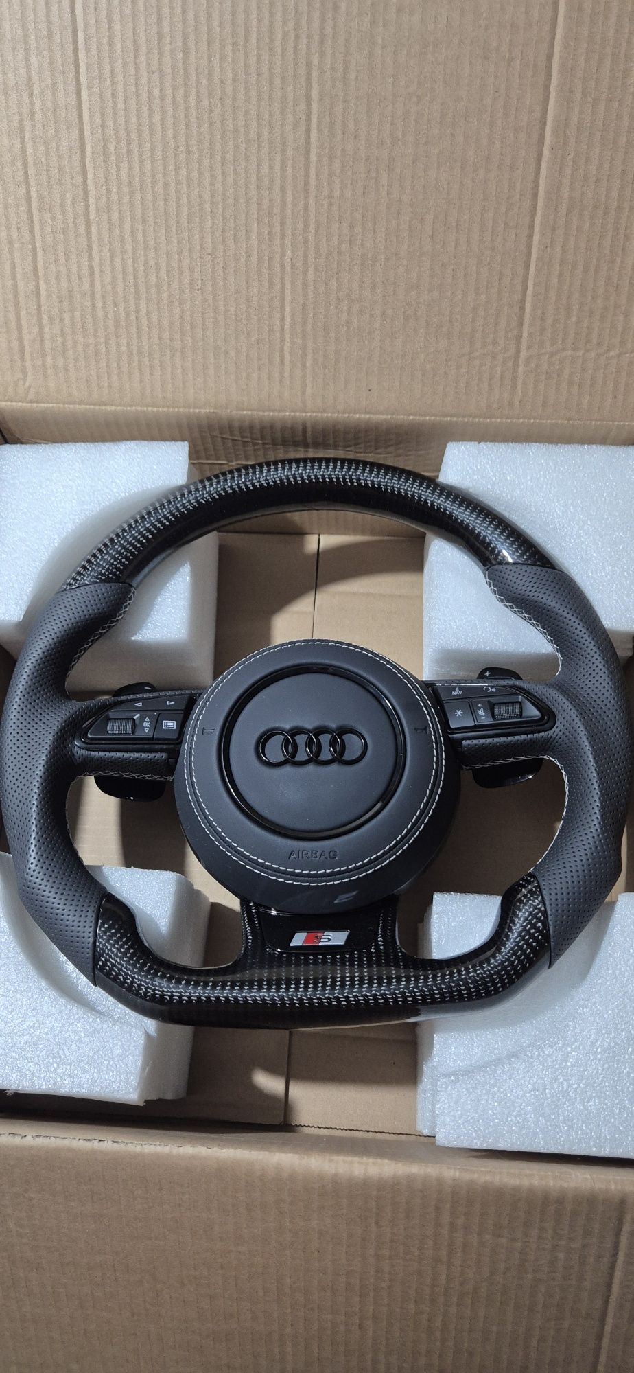 Volan nou cu carbon audi A6 C7
