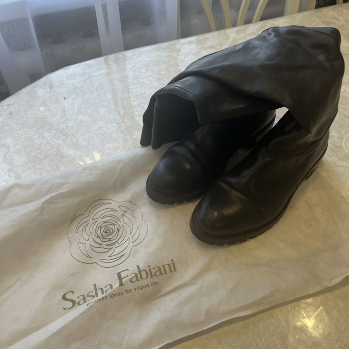 Продам сапоги женские Sasha Fabiani!