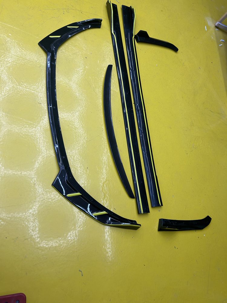 Kia K5 Обвес Tuning carbon splitter Комплект