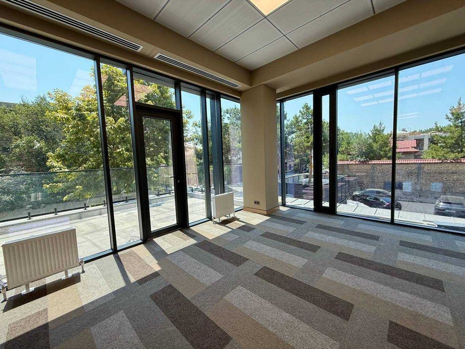 Аренда офисов в Solid Premium | 112–113 м² | Центр города