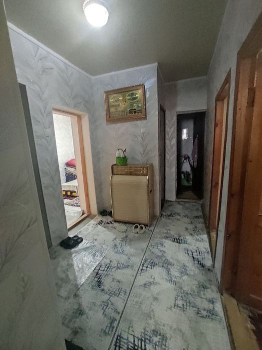 Срочно Продается 3 ком кв 3 этаж срочно