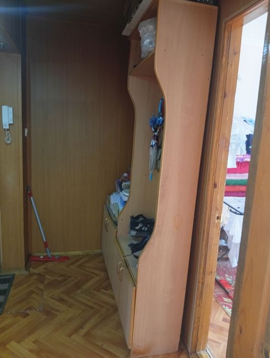Прихожка, кирсе берске койсаныздар болады