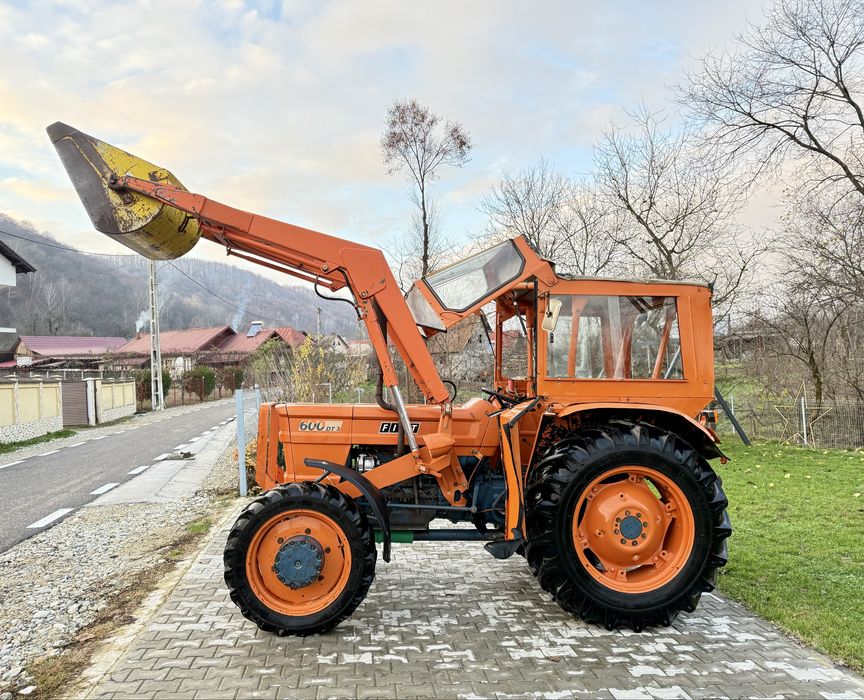 Tractor Fiat 600 / 640 DTC 4x4 cu încărcător frontal,import recent,TOP