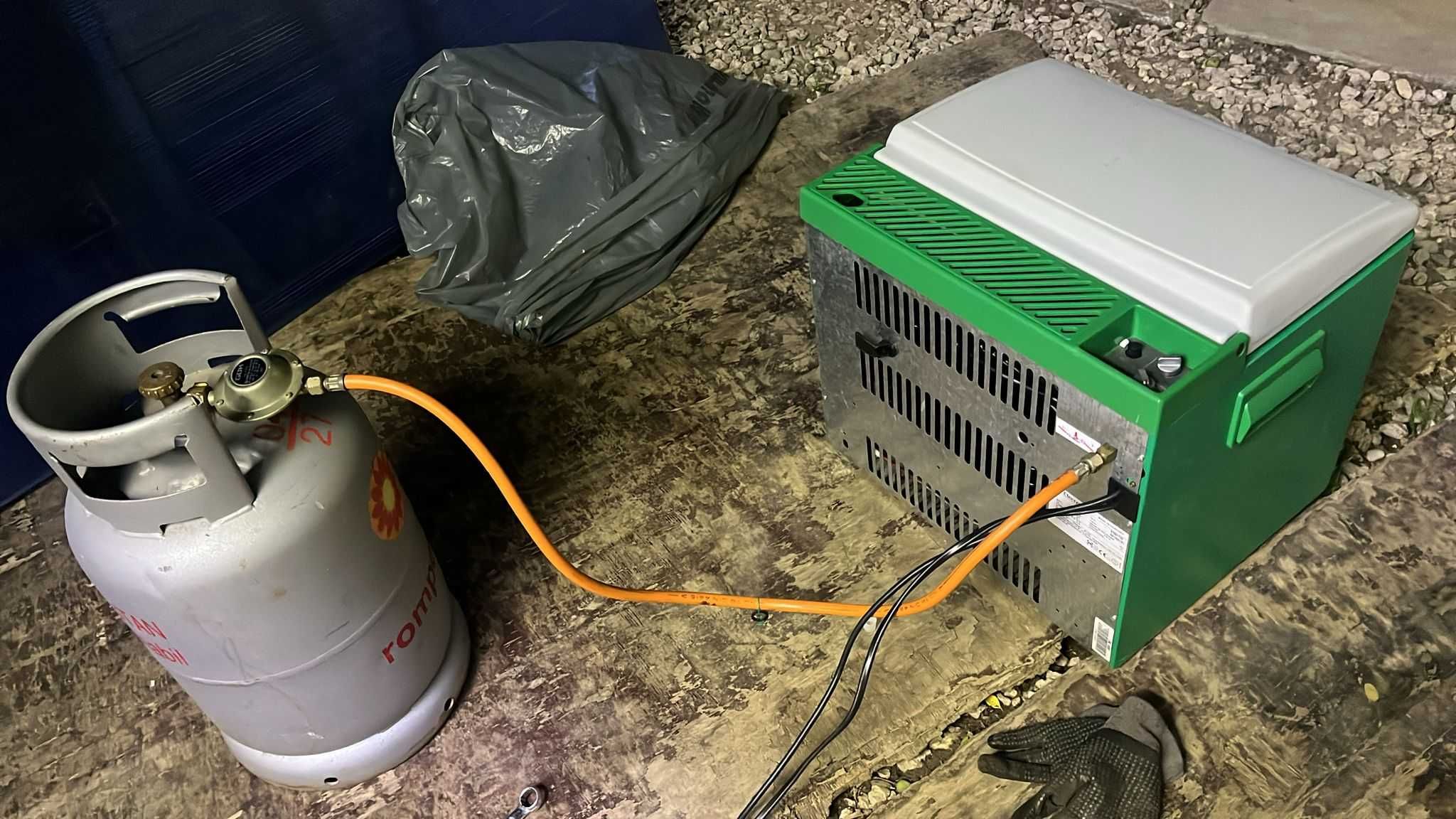 Lada frigider gaz Electrolux , stare impecabila !  - gaz, /220v/12v