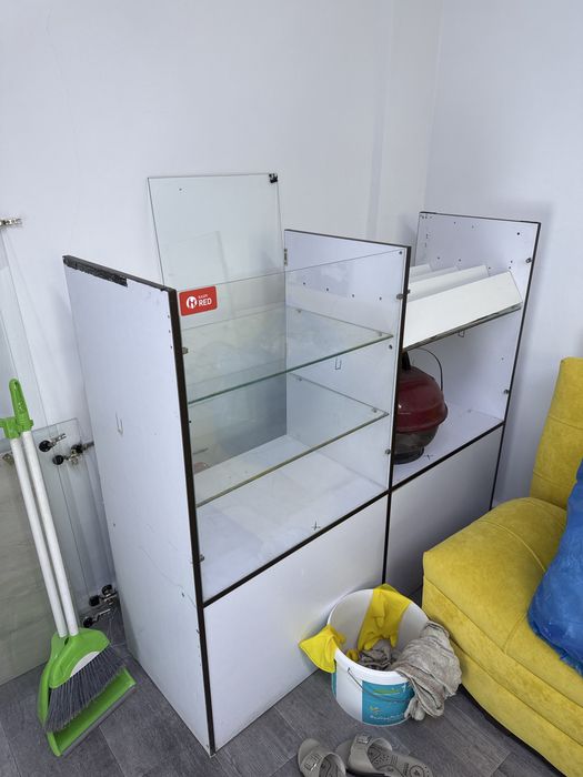 Продам витрину недорого