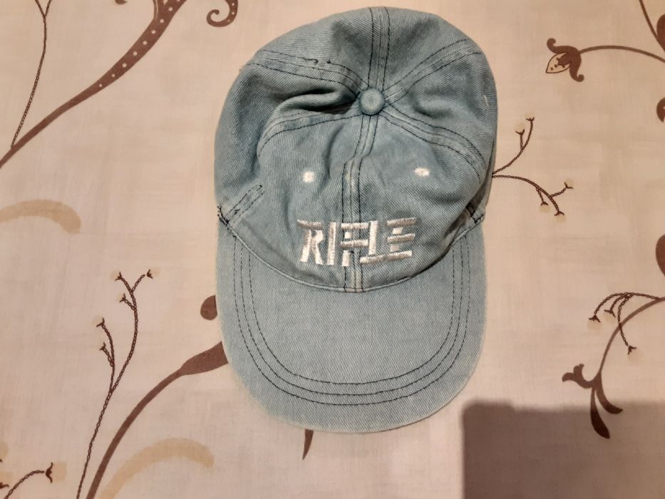 Мъжки шапки, шал, раница и ръкавици