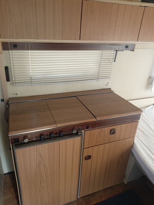 Каравана Шато 460