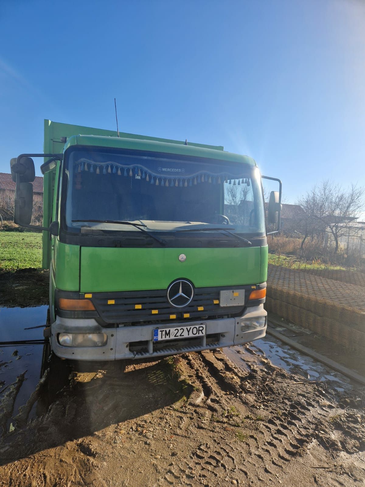 Vand camion MERCEDES ATEGO 815