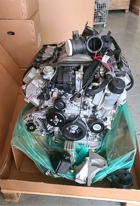 M113 Mercedes 5.0 yangi motor