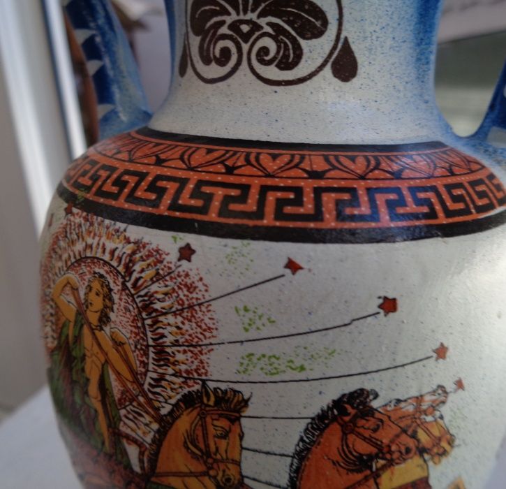Vază ceramică pictată din Grecia