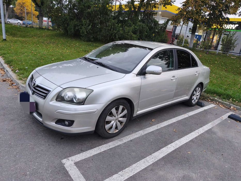 Vând Toyota Avensis 2007
