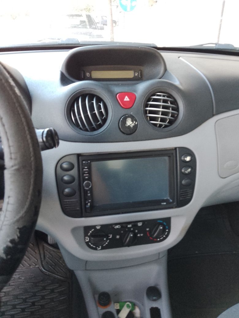 Кола Citroen C 3