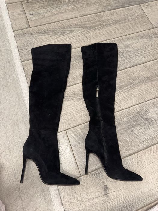 Ботфорды замшевые ,на корпоратив самое то