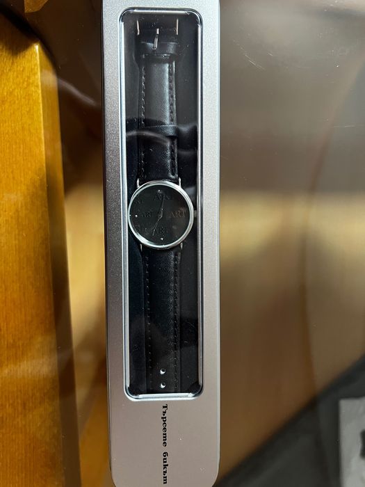 Часовник ART нов