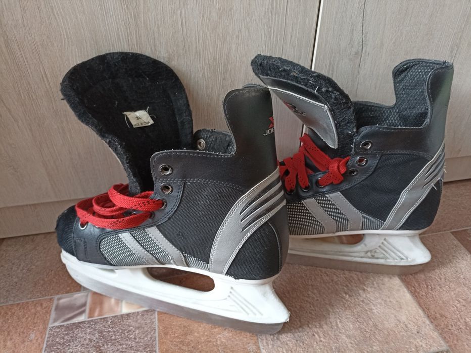 Коньки 38 размер