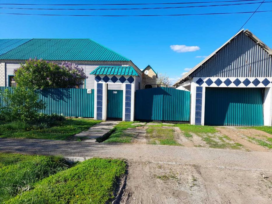 Продается четырехкомнатный дом по улице Мухтара Ауэзова (Утвинская)