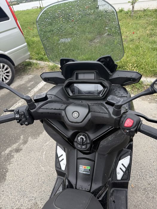 Vand scuter nou pentru tineri