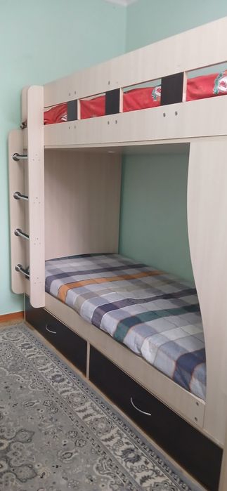 Продам детскую кровать Самовывоз