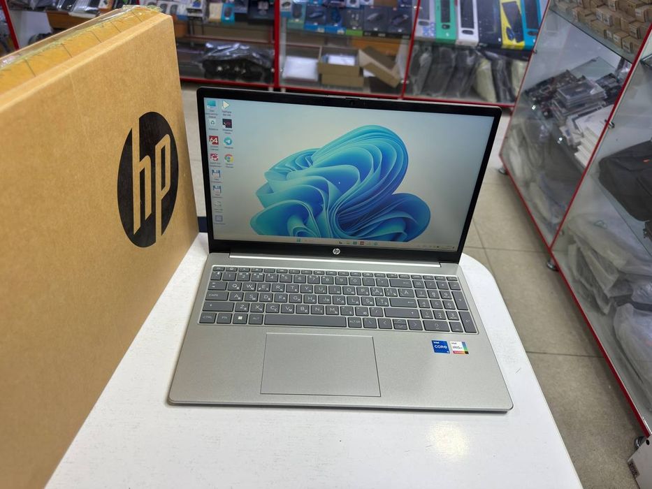 Hp core i5-1334U 16/512 SSD DDR4 atiga 2kun ishlagan yangidan farqi yo