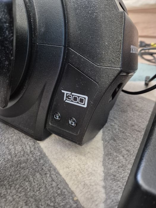 Thrustmaster t300 GT edition в гаранция
