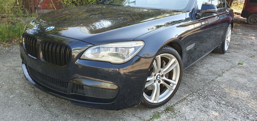Dezmembrez BMW 730D F01 Seria 7 LCI M Pachet 258 cai