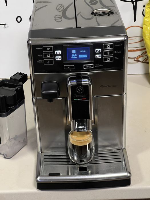 Кафемашина кафе автомат Saeco PicoBarista с гаранция