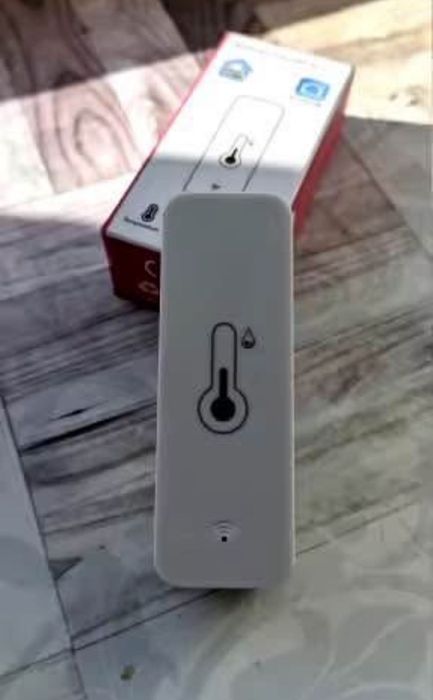 Senzori de temperatură ai umiditate WI-FI