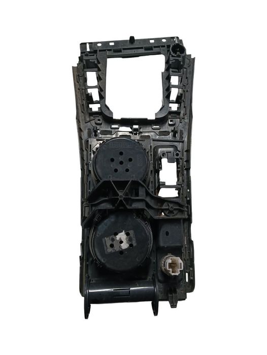 Consola centrala VOLKSWAGEN GOLF VII 5G1, BE1 2012 - >