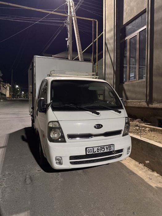 Kia bongo 3 furgon