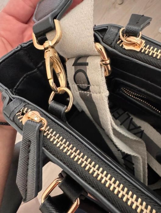 Geanta Valentino noua originala piele nefolosita