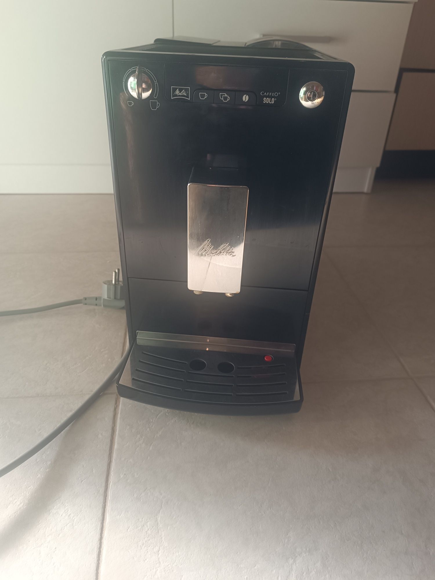 Expresor de cafea cu boabe